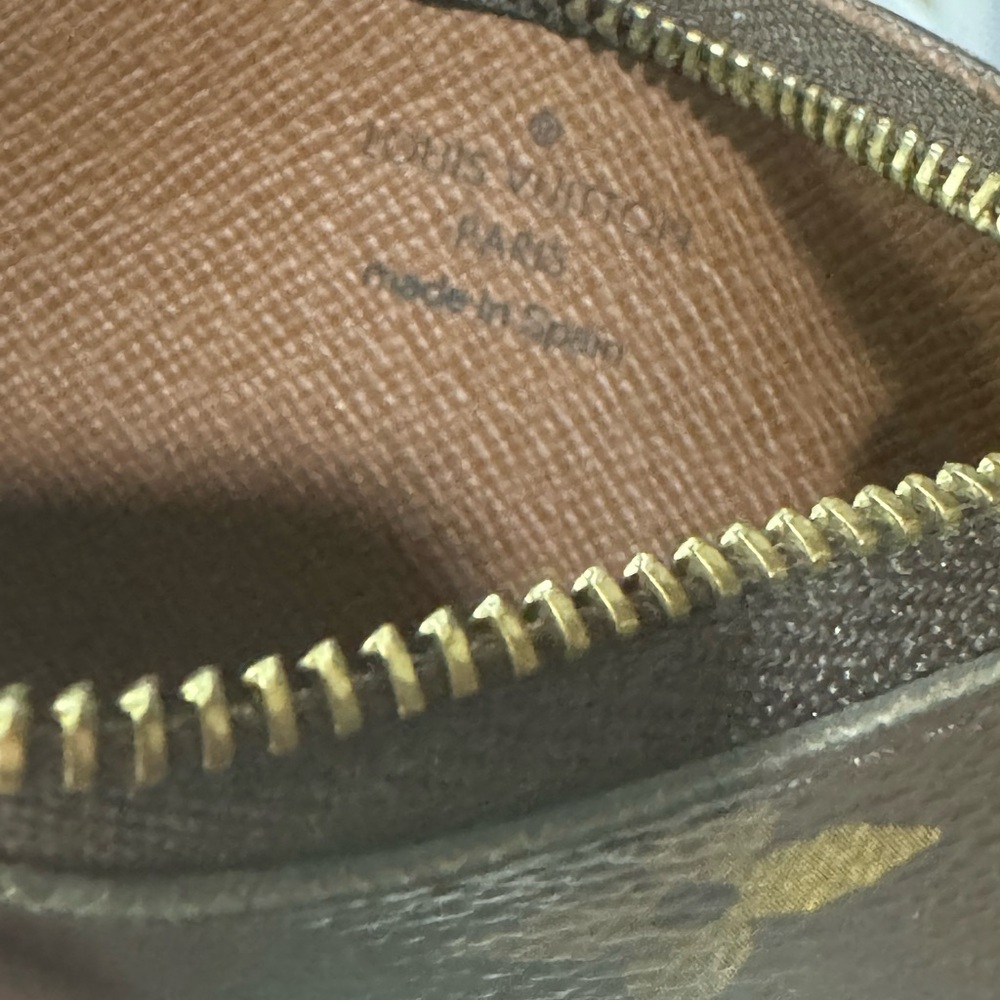 Louis Vuitton Monogram Coin Pouch in Brown and Tan - Picture 5 of 8